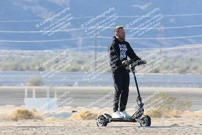 media/Dec-04-2025-Racers Edge (Thu) [[5ebc9f124d]]/1-Track Walk/